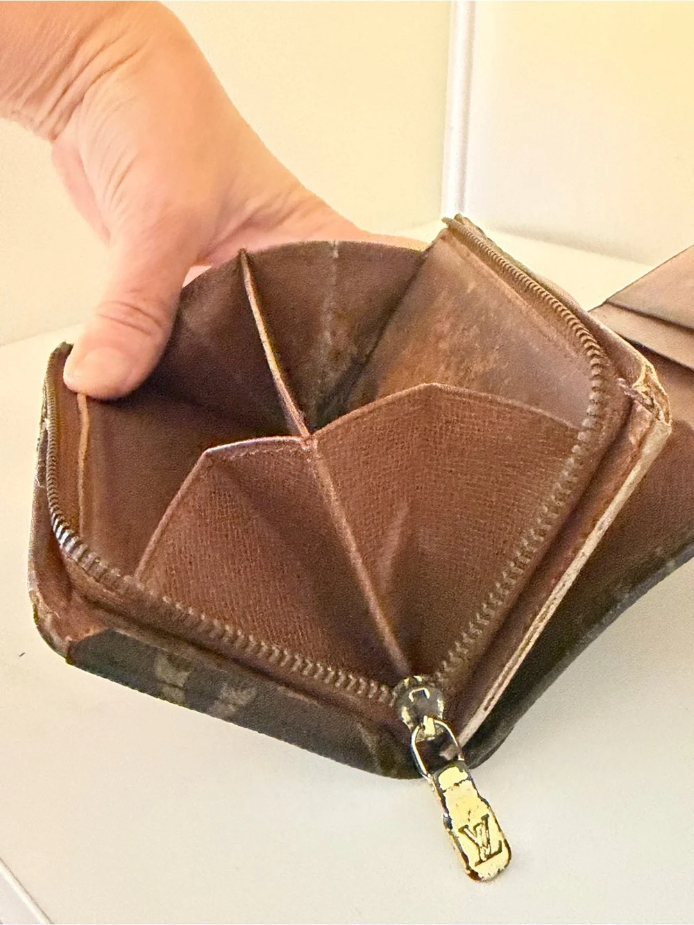 Authentic Vintage Louis Vuitton Porte Trésor International Wallet - Picture 10 of 15